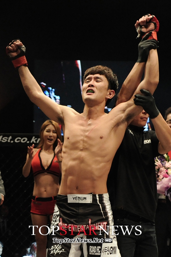 ‘ROAD FC 014’ / CJ E&M