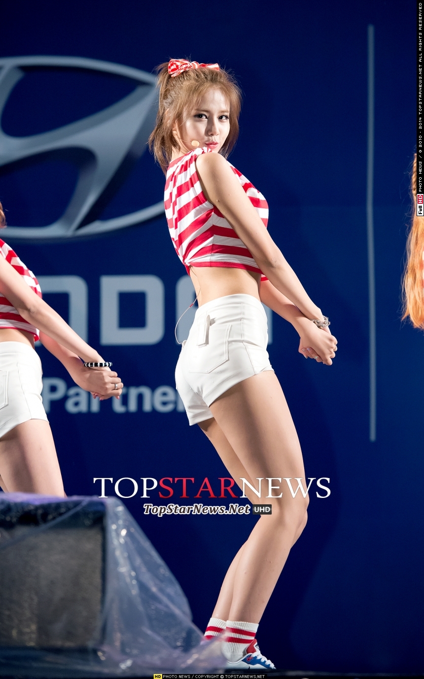 aoa 엉덩이 HD포토] 에이오에이(AOA) 혜정, '앙큼한 엉덩이 흔들기' (영동대로길거리응원) - 최규석 기자 - 톱스타뉴스 - 엔터/가요