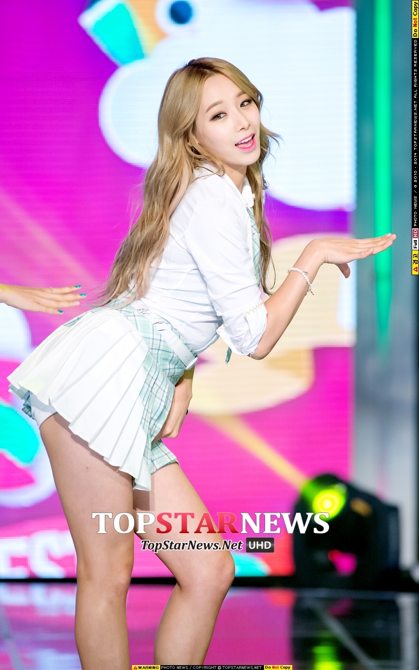 [hd포토] 베스티 Bestie 유지 U Ji ‘초미니 스커트에 살짝 드러난 핫팬츠’ 쇼 챔피언 최규석 기자 톱스타뉴스