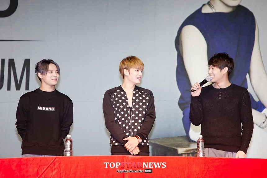 JYJ / C-JES 