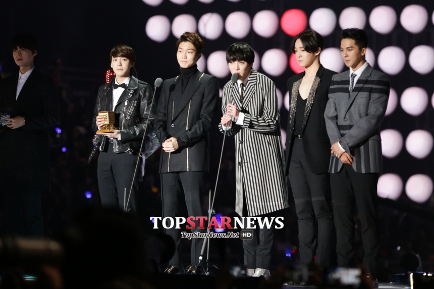 위너 / ‘2014 MAMA’