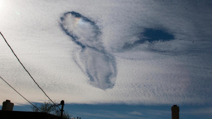 A fallstreak hole over California / Kimberly Kradel,Alamy,BBC