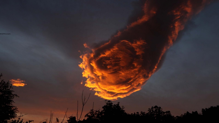 The cloud was observed over the Portuguese island of Madeira / Caters News Agency,BBC