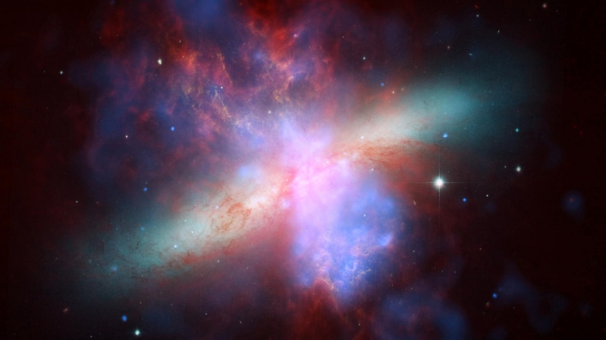 This composite image combines multi-wavelength images of the active galaxy M82 from three observatories / NASA,ESA,CXC,JPL-Caltech