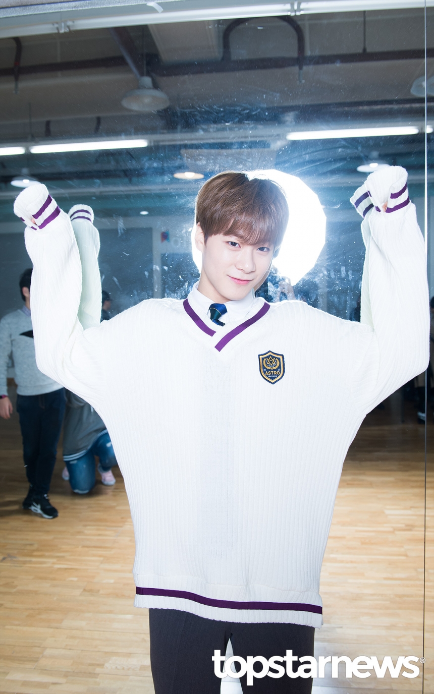 아스트로(ASTRO) / 톱스타뉴스, photo by 진진