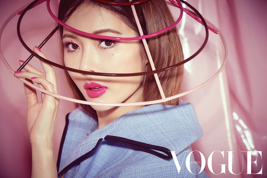‘보그 코리아(Vogue Korea)’ 3월호 현아 / ‘디올(Dior)’-‘보그 코리아(Vogue Korea)’