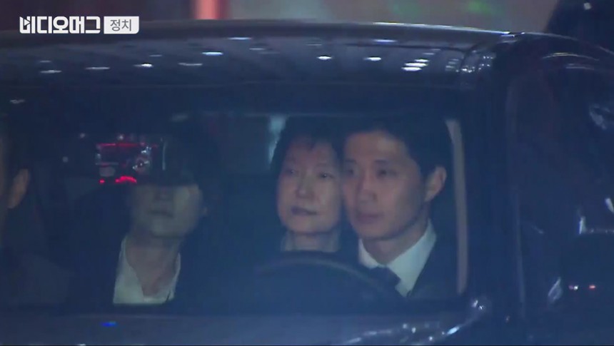 박근혜 전 대통령 서울구치소 이동 장면 / SBS 비디오머그 화면 캡쳐