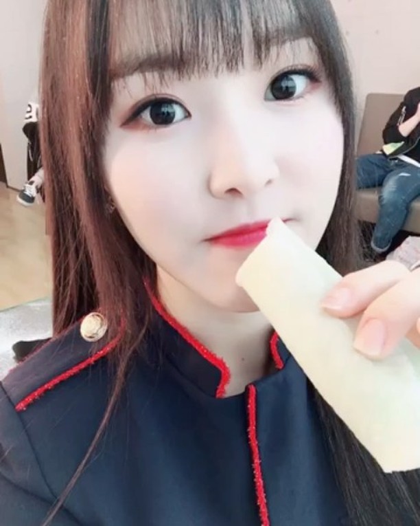 여자친구(GFRIEND) 유주 / 여자친구 공식 인스타그램