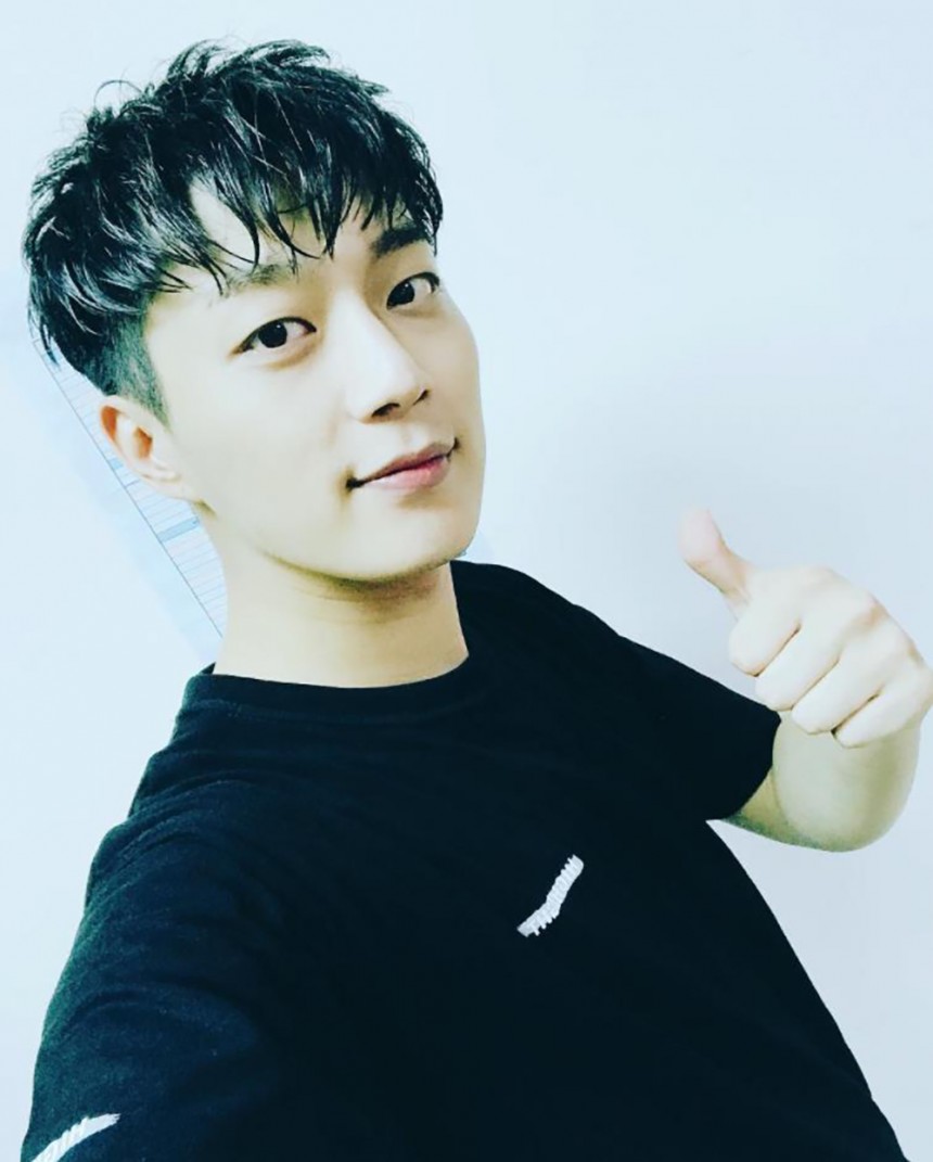 하이라이트 윤두준 / 윤두준 인스타그램