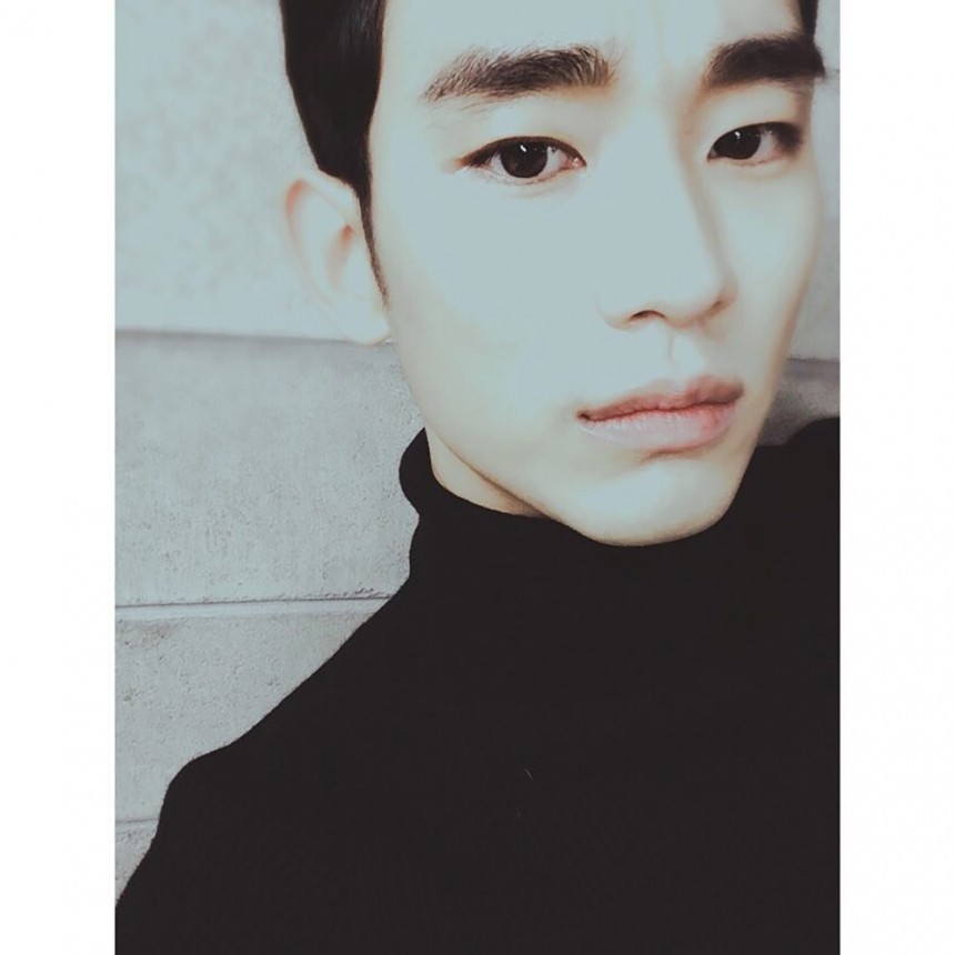 김수현 인스타그램