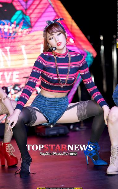 [HD포토] 라니아(RANIA) 티애, ‘쩍벌댄스의 원조가 돌아왔다’…‘걸그룹들 긴장해’ (Demonstrate 쇼케이스)