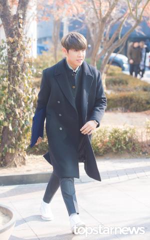 [HD포토] 워너원(Wanna One) 박우진, ‘교복 입는 마지막날’