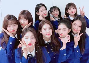 [근황] 프로미스나인(fromis_9), 예쁨 가득한 단체샷 공개…“파랑파랑 프롬이들”