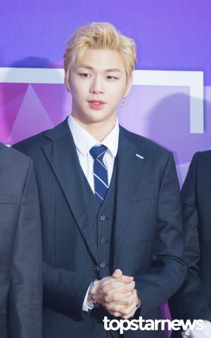 [짤드컵] 워너원 강다니엘, 여심 훔친 최고의 사진은 무엇?…“어떻게 고르죠?”