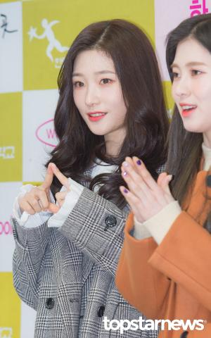 [HD포토] 다이아(DIA) 정채연, ‘은채 졸업 축하하려고 왔어요!’