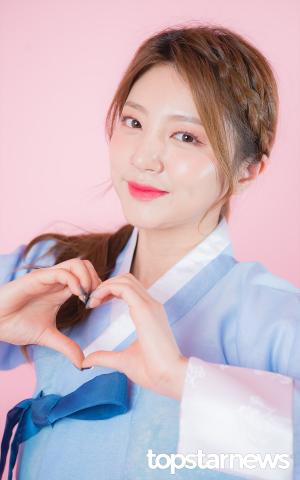 [HD포토] 라붐(LABOUM) 해인, ‘사랑스럽게 하트’ (한복인터뷰)