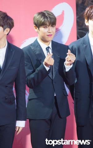 [HD포토] 워너원(Wanna one) 박우진, ‘하트 뿅뿅’ (가온차트 K-POP어워즈)