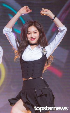 [HD포토] 위키미키(Weki Meki) 김도연, ‘개미허리의 정석’