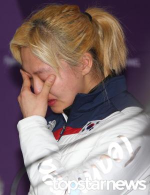 [2018 평창] 김보름, 은메달에도 ‘죄송하다’ 고개 떨궈…왕따 논란 의식