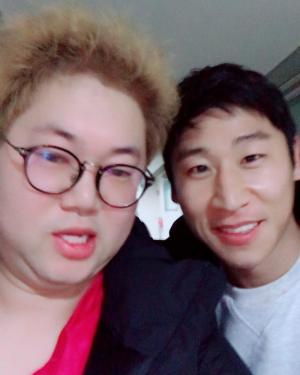 ‘K리그 홍보대사’ 아프리카TV BJ 감스트, 이근호와 투샷 눈길 “합방 끝난 후”