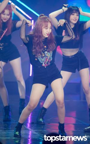 [HD포토] 위키미키(Weki Meki) 최유정, ‘주머니에 넣고 다니고 싶어’ (더쇼)