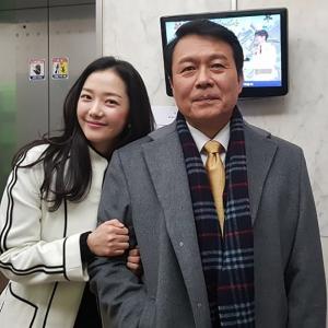 ‘황금빛 내인생’ 정소영, 천호진과 함께 “선생님이랑 한컷”