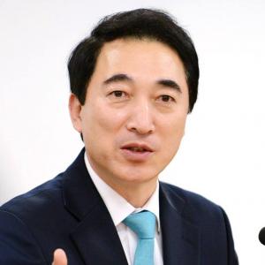 박수현 전 대변인, 충남지사 예비 후보 사퇴…"당내 명예는 지켜졌다"