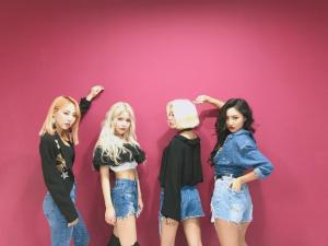 [근황] 마마무(MAMAMOO), 뒤태 돋보이는 단체샷 공개 “어디든 갈 수 있어”