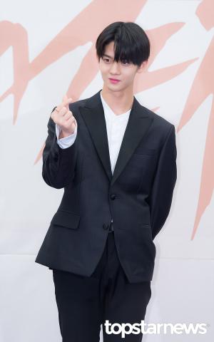 [HD포토] 워너원(Wanna One) 배진영, ‘진영이 하트 받아가세요~’ (부메랑)