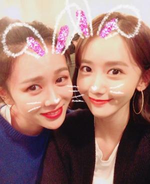 소녀시대 윤아, 손예진과 함께 훈훈 셀카 공개 “믿고보는 예진언니”