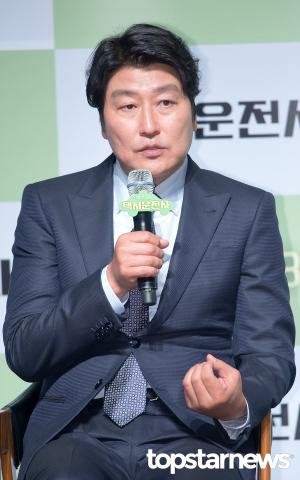 송강호, ‘여전히 흥행神’ 믿고 보는 대한민국 천만 배우 1위 등극