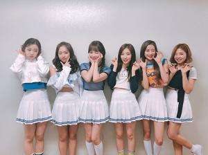 에이프릴(April), ‘사랑과 행복의 기운’ 전해…“에이프릴과 이번주도 함께 날아봐요”