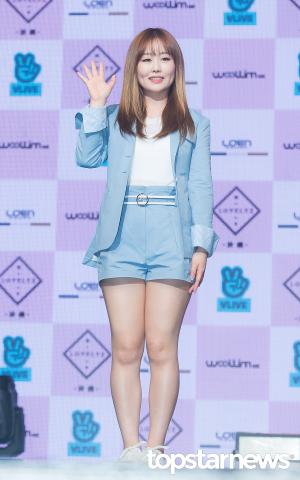 [HD포토] 러블리즈(Lovelyz) 베이비소울, ‘깜찍한 손인사’ (그날의너)