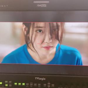 ‘나의 아저씨’ 아이유(IU), 비하인드 사진 공개…“팔레트 사랑해”