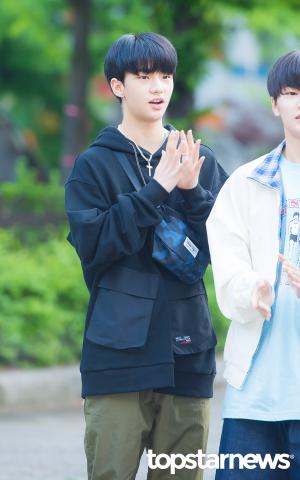 [HD포토] 스트레이 키즈(Stray Kids) 현진, ‘이 비주얼 박수’ (뮤직뱅크)