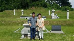 조용필, 15년 전 사별한 아내 안진현 씨 묘소 찾은 사연은?…’영원한 사랑’