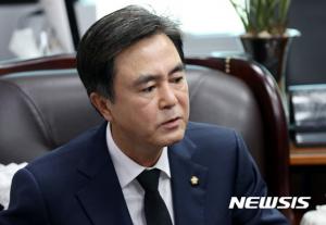 자유한국당 김태흠, ‘노숙발언’ 인용한 손석희에게…명예훼손 혐의로 손해배상 청구