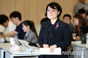 한성숙 네이버 대표, 모바일 첫 화면 뉴스 완전 제외하기로…‘실검’도 첫 화면 제공 없애