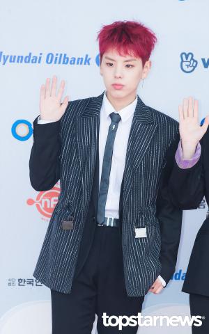 [HD포토] 레인즈(RAINZ) 장대현, ‘강렬한 레드빛 비주얼’ (2018드림콘서트)