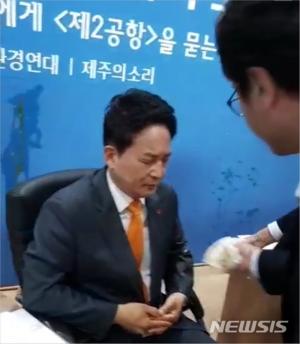 ‘제주도지사 후보 지지율 1위’, 원희룡, 폭행사건에 딸 SNS까지 화제