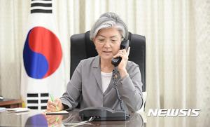 강경화 외교부 장관, 폼페이오와 의견 교환…美 “북미 정상회담 준비 계속할 것”