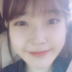 종영 ‘나의 아저씨’ 이지은(아이유), 행복한 미소…‘모찌 지은이’