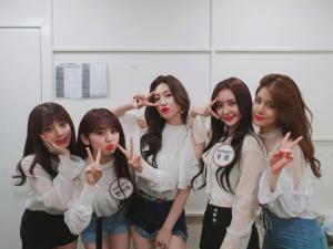 ‘불후의 명곡’ 유니티(UNI.T), 본방사수 독려샷 공개…’예쁨 그 자체’