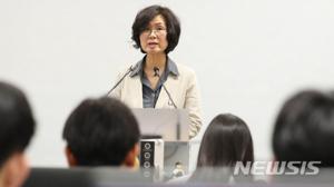 권인숙, 서지현 검사는 일부일뿐…법무-검찰 여직원 절반 이상이 성범죄 피해