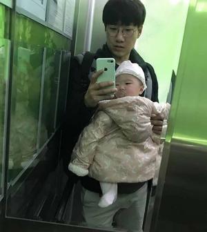조우종, 딸 아윤이와 단둘이 외출…#애아빠그램 #육아스타그램