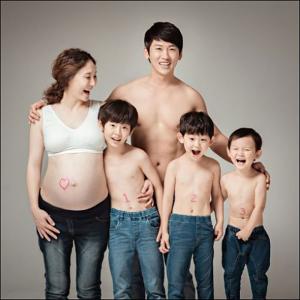‘아빠본색’ V.O.S 박지헌, 과거 가족사진 화제…‘아름다운 가족’