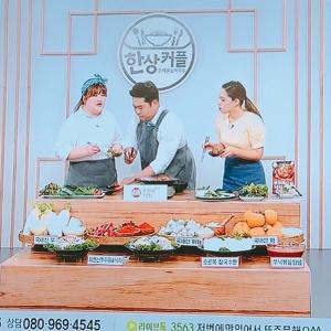 ‘먹방 神’ 이국주, 문세윤과 함께 ‘홈쇼핑 진출’…“생방송이라 떨렸지만 재밌었어요”