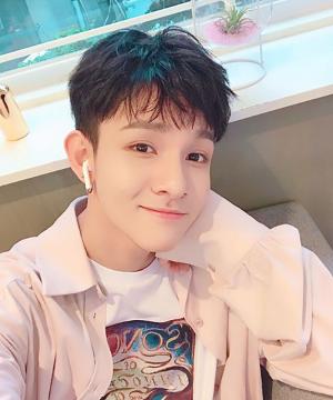 “가넷은 최고야♡”…사무엘(Samuel), 훈훈함 가득한 근황