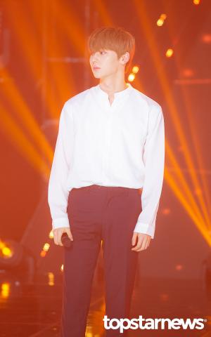 [HD포토] 워너원(Wanna One) 황민현, ‘내가 바로 황제’ (더쇼)