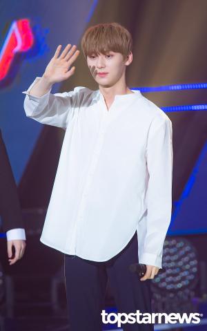 [HD포토] 워너원(Wanna One) 황민현, ‘황제의 인자함’ (더쇼)